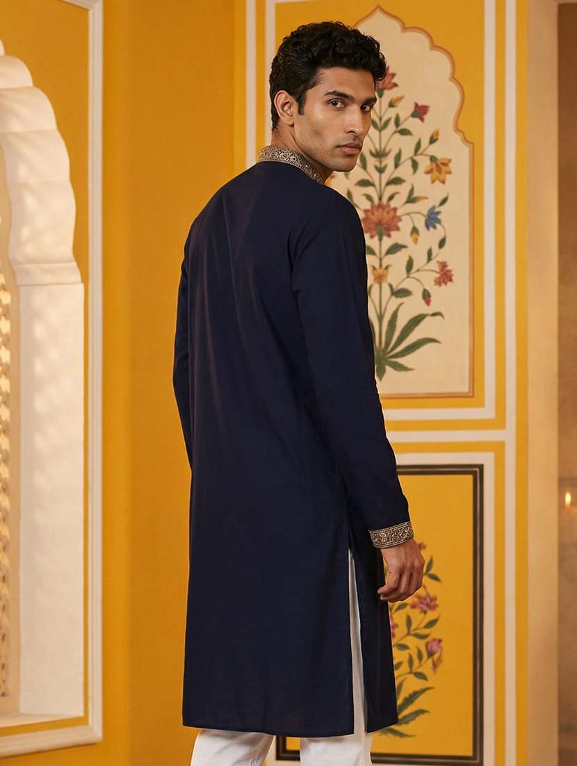 men solid with work mandarin neck long kurta - 22395538 -  Standard Image - 4