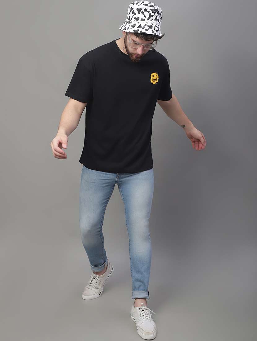 men printed short sleeve oversized t-shirt - 22396364 -  Standard Image - 4