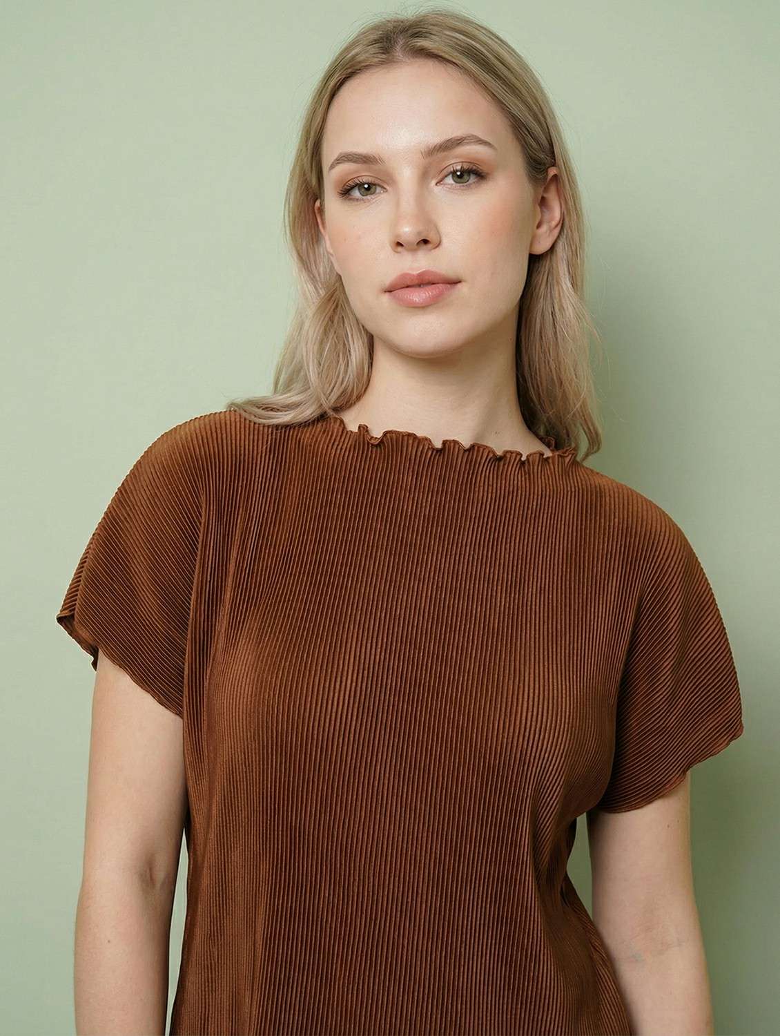 women solid boat neck straight top - 22397383 -  Standard Image - 1