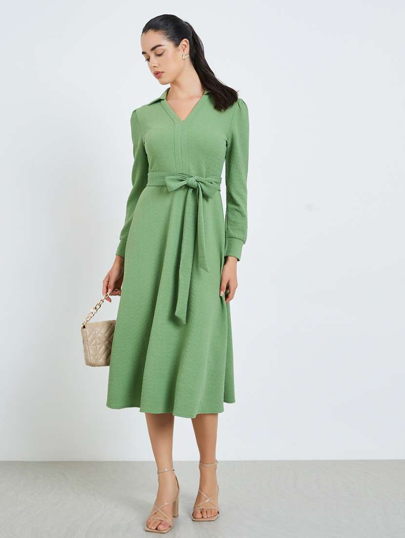 women solid collared puff sleeve a-line dress
