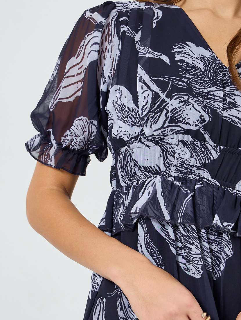 women floral print puff sleeve tiered dress - 22397850 -  Standard Image - 4