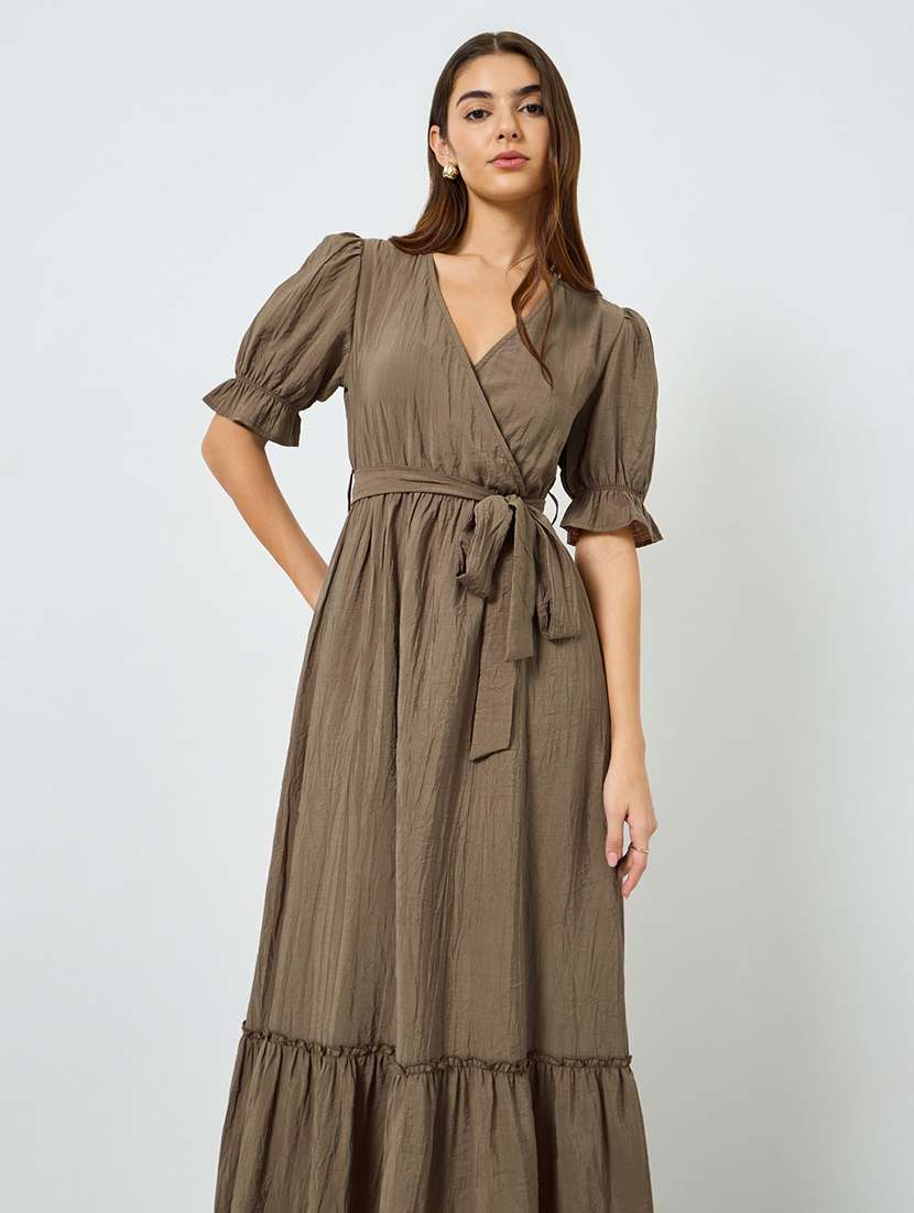 women solid puff sleeve tiered dress - 22397896 -  Standard Image - 1