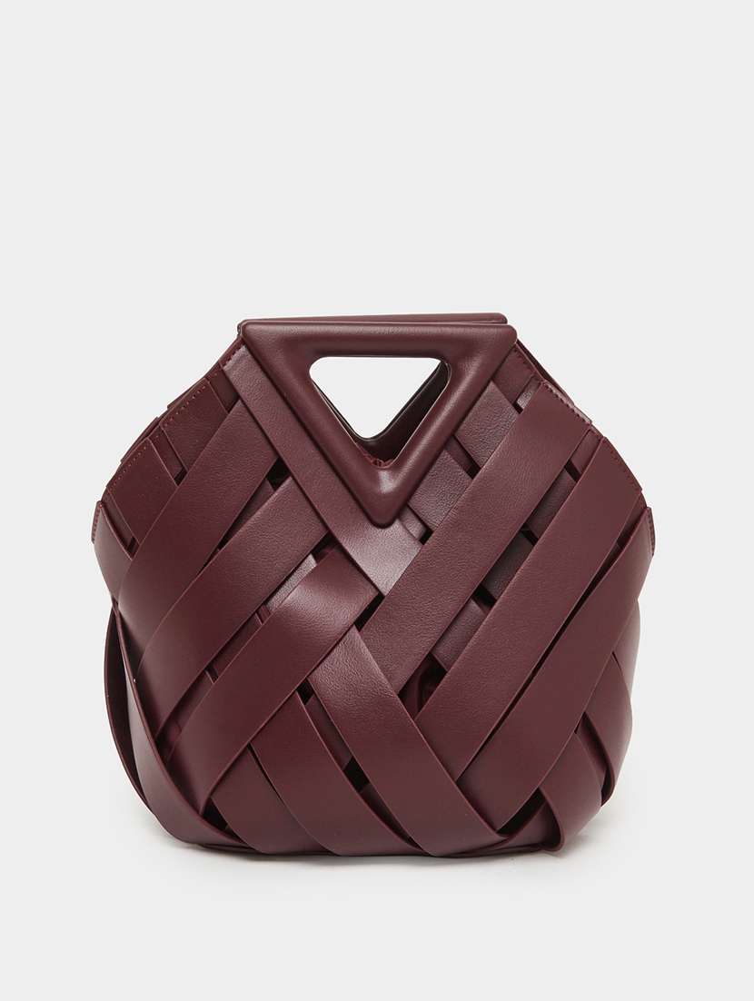 women maroonn solid sling bag
