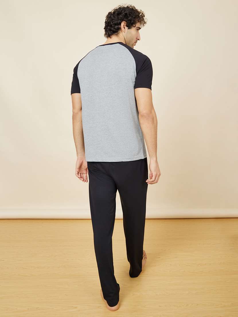men color block round neck sleepwear top bottom set  - 22398010 -  Standard Image - 4