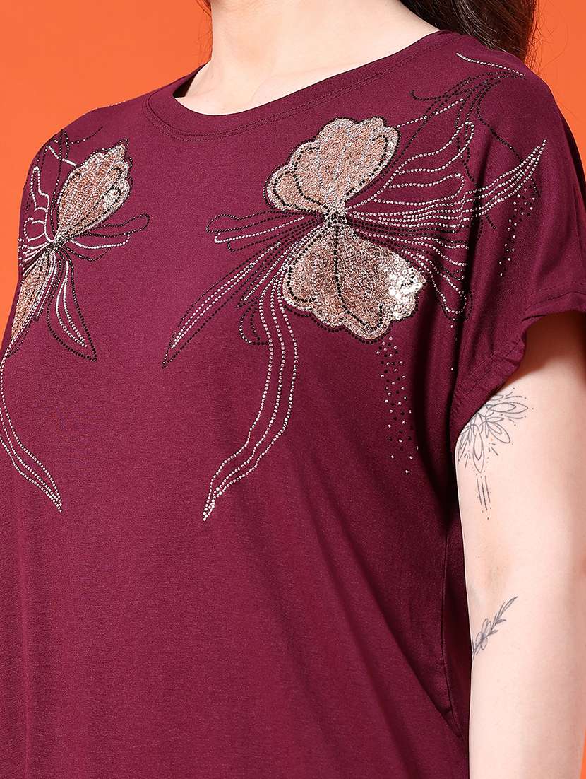 women embellished short sleeve t-shirt - 22399071 -  Standard Image - 1