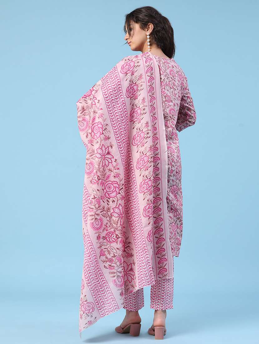women printed three quarter sleeve kurta pant with dupatta set - 22399581 -  Standard Image - 4