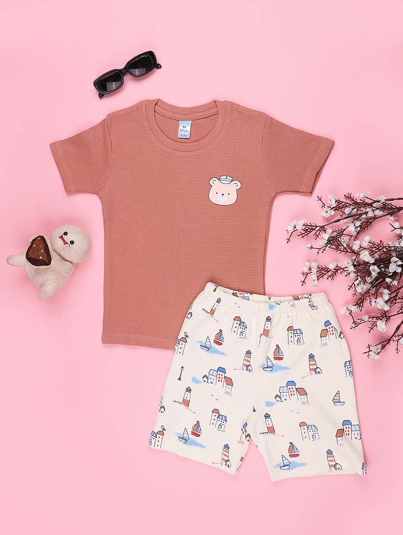 boys printed short sleeves t-shirt and shorts set - 22400614 -  Standard Image - 1