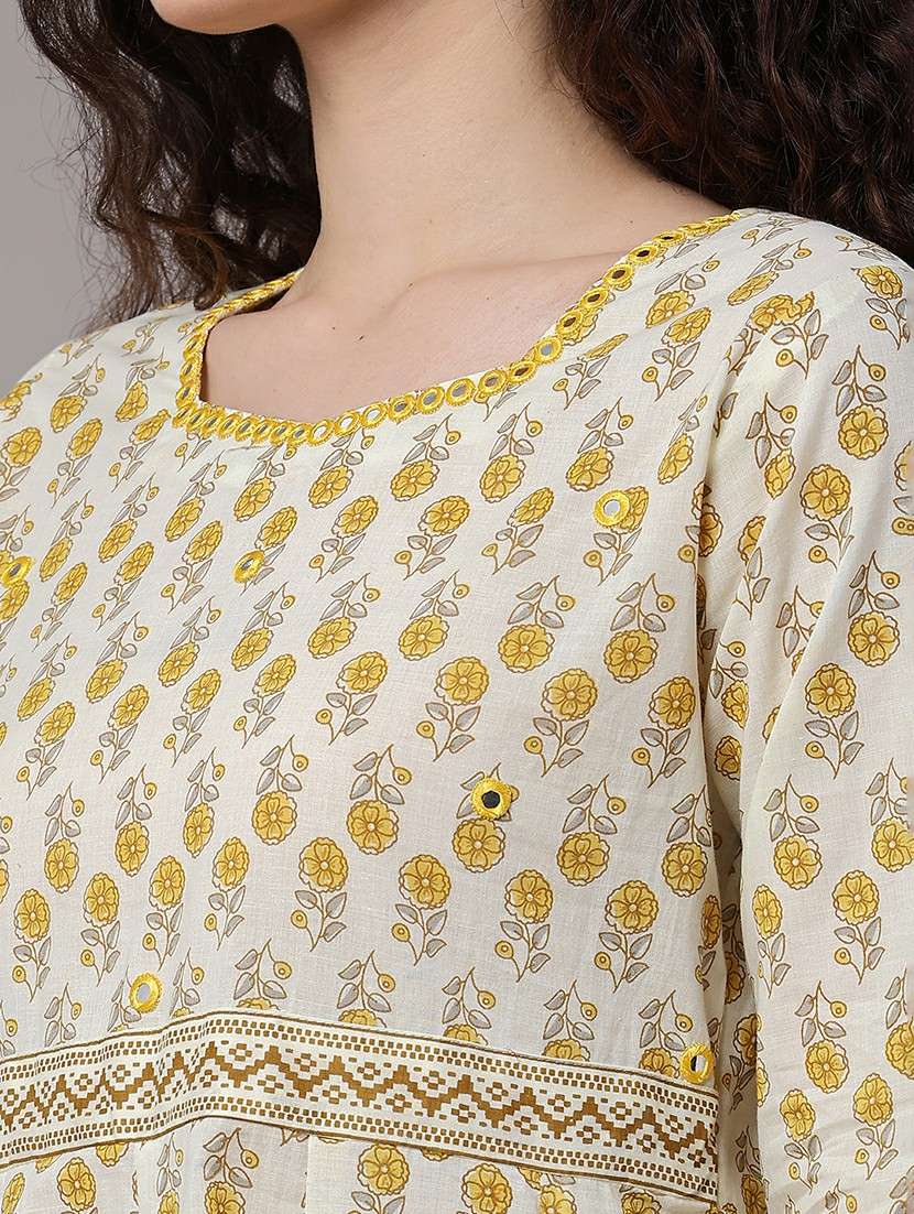 women printed three quarter sleeves flared kurta - 22400662 -  Standard Image - 1