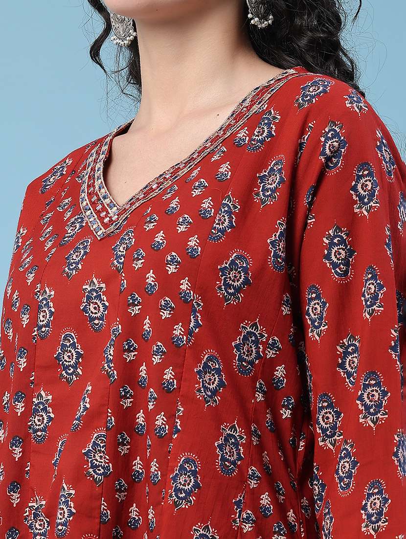 women printed three quarter sleeves flared kurta - 22400664 -  Standard Image - 1