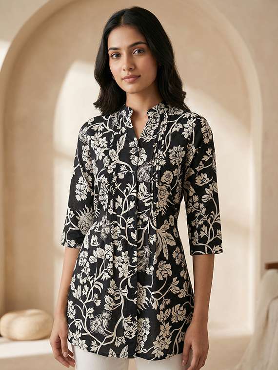 women printed three quarter sleeve straight kurti - 22400951 -  Standard Image - 1
