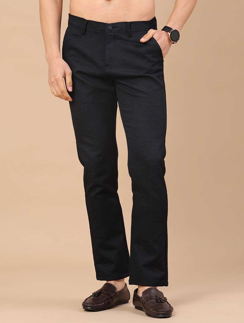 men solid mid rise regular fit trouser