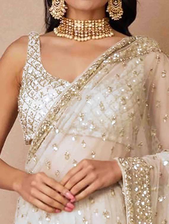 women solid with work embellished saree with blouse - 22401730 -  Standard Image - 1