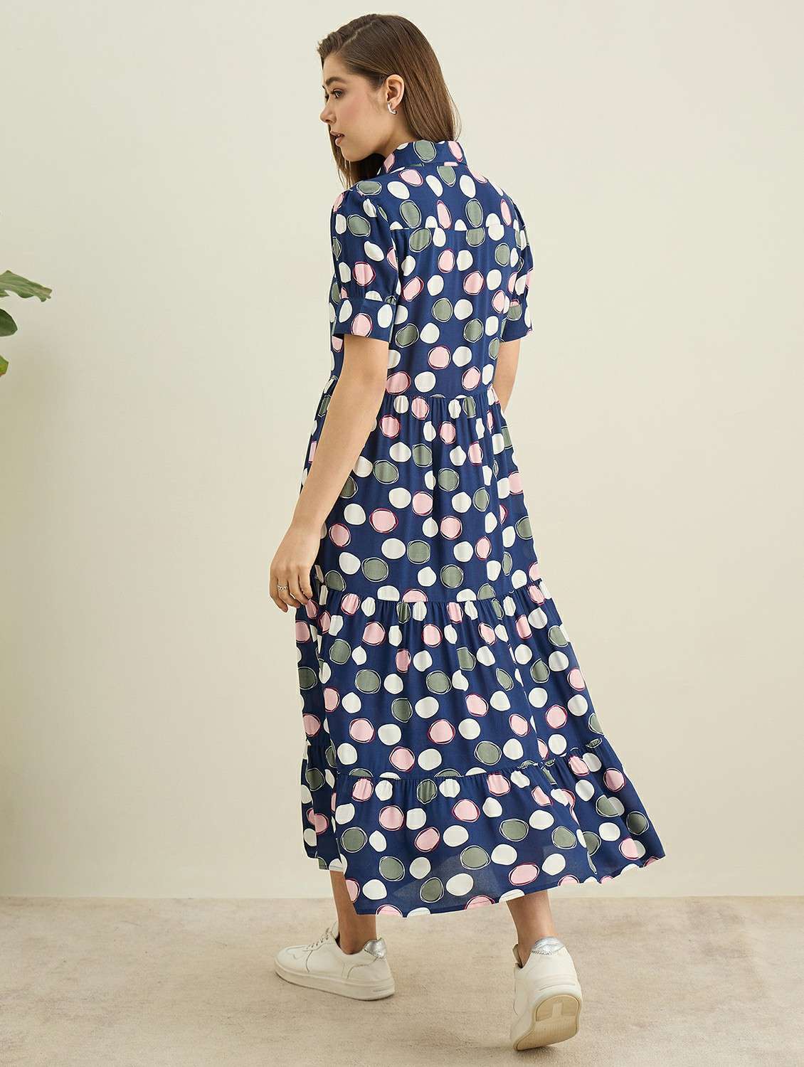 women printed collared puff sleleve tiered dress - 22401938 -  Standard Image - 4