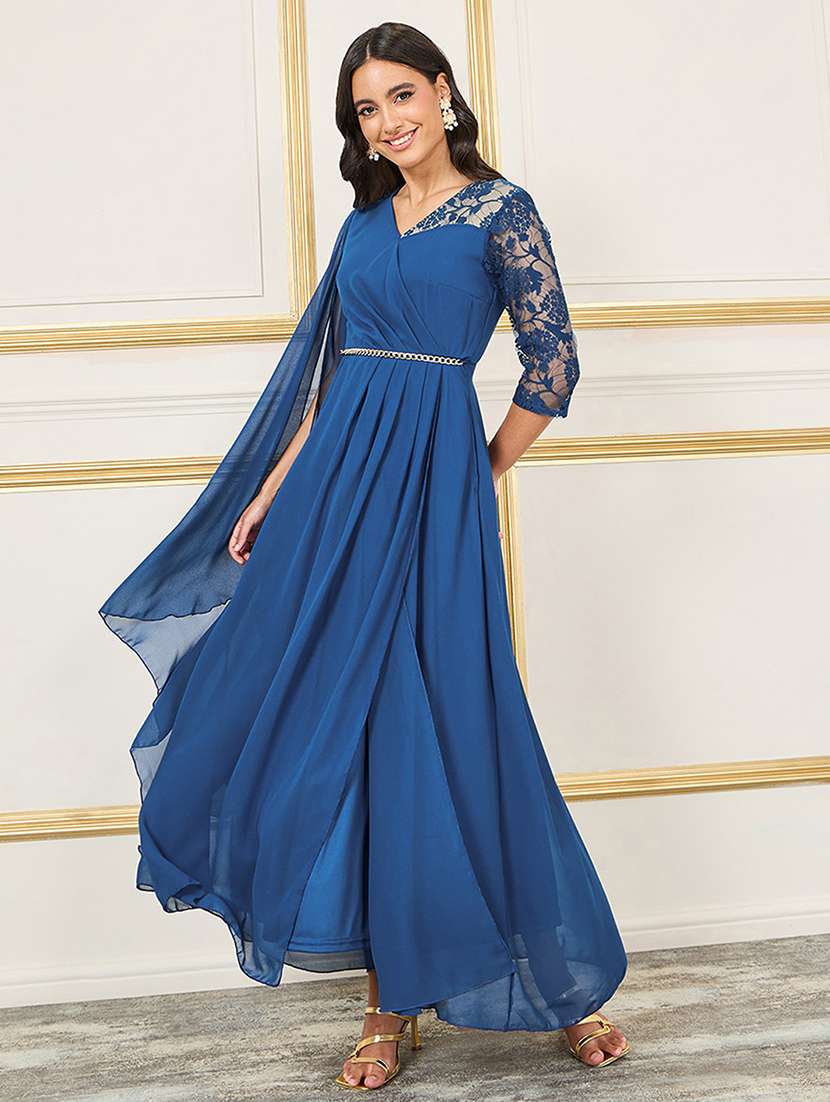 women solid laced fit and flared dress 