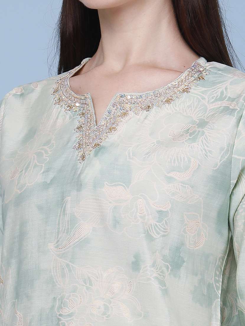 Women Printed Three Quarter Sleeves Kurta Pant Set With Dupatta - 22403868 -  Standard Image - 1
