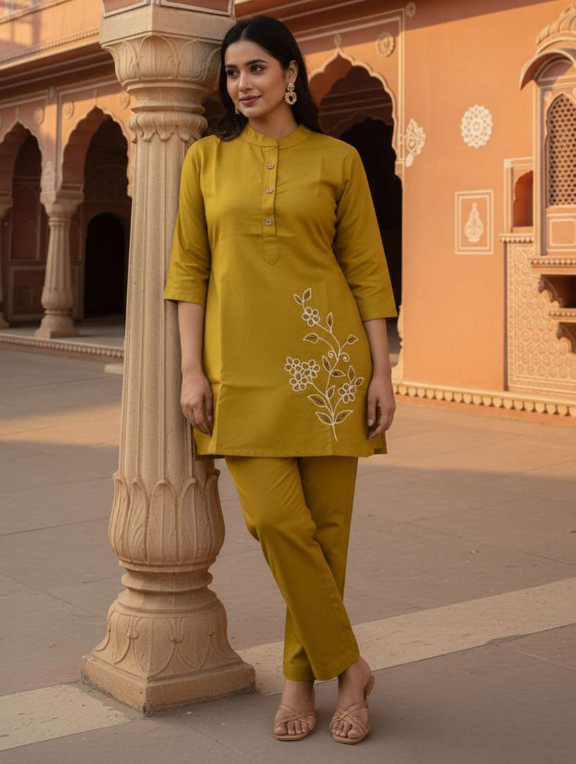 women solid with work three quarter sleeve ethnic co-ord set - 22404014 -  Standard Image - 4