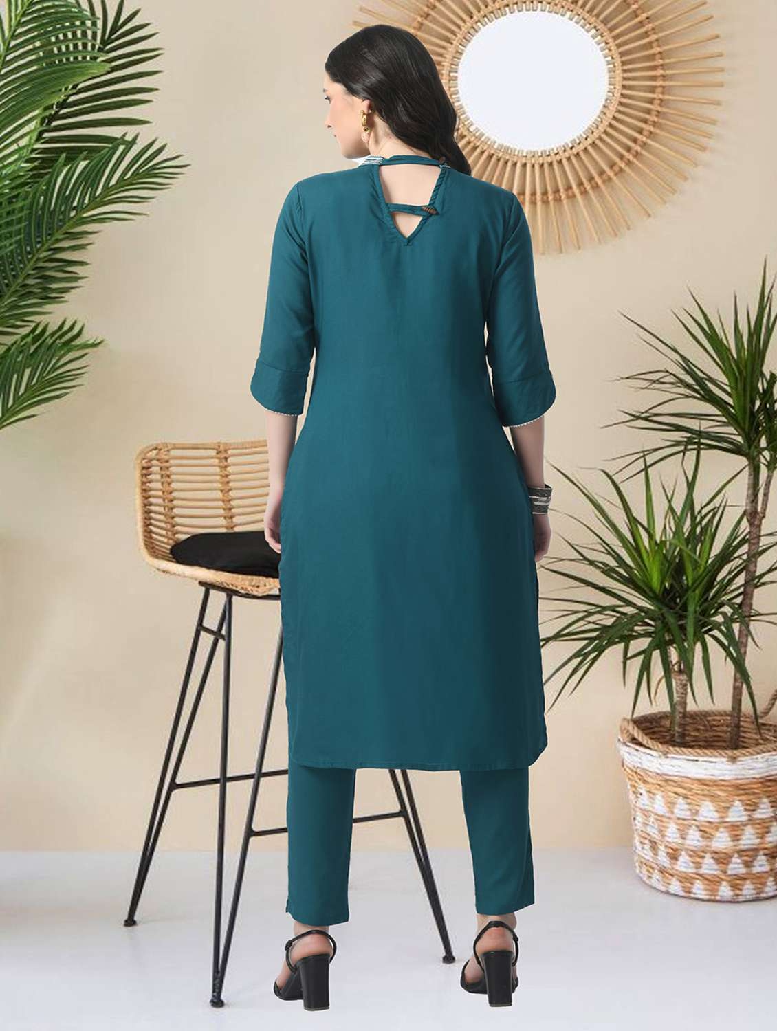women solid with work three quarter sleeve kurta pant with dupatta set - 22404304 -  Standard Image - 4