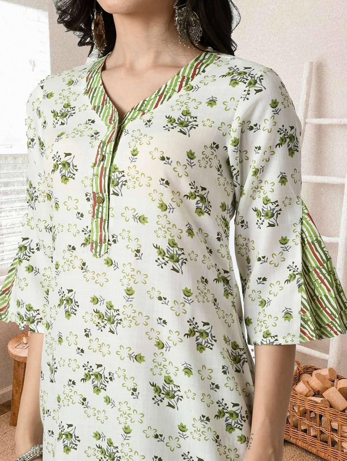 women floral three quarter sleeve kurta palazzo with dupatta set - 22404307 -  Standard Image - 1