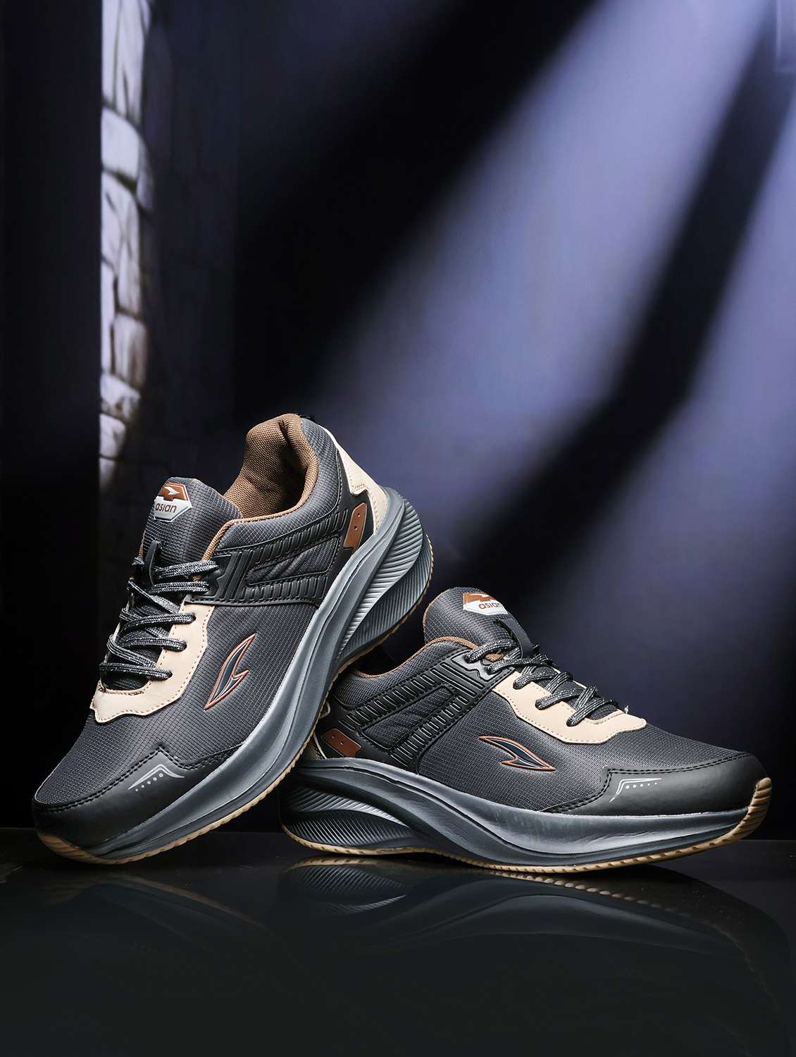 men grey lace up sport shoe