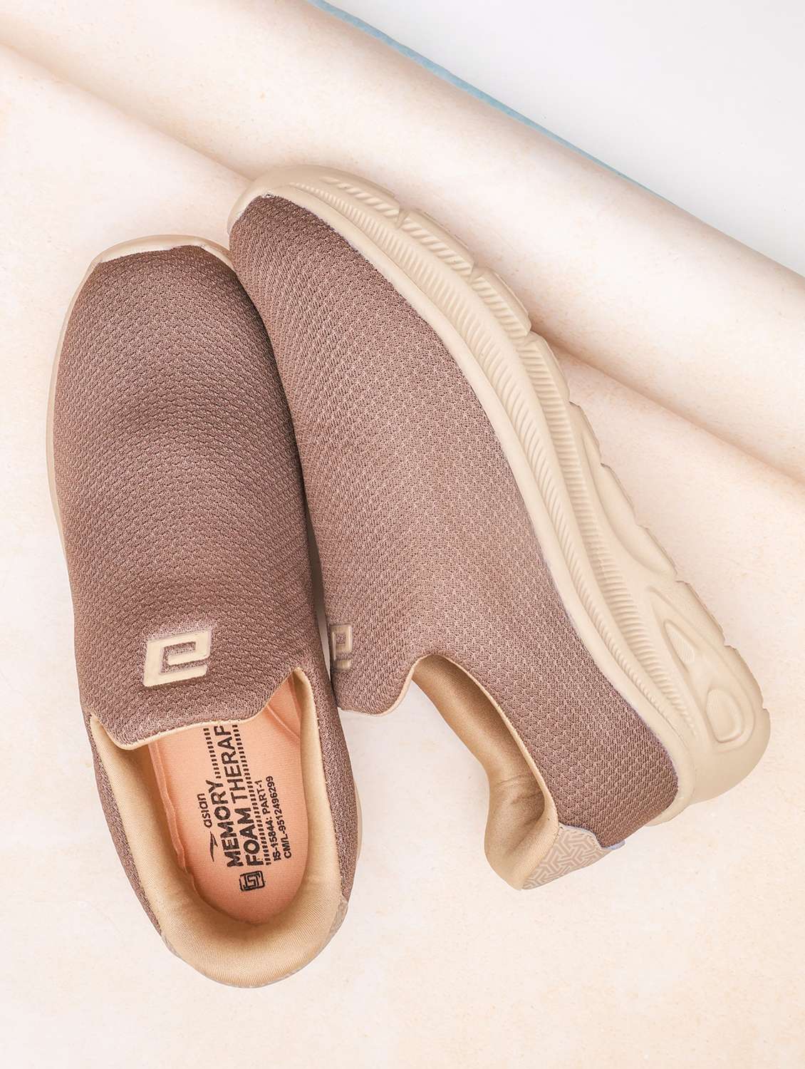 men beige slip on sport shoe