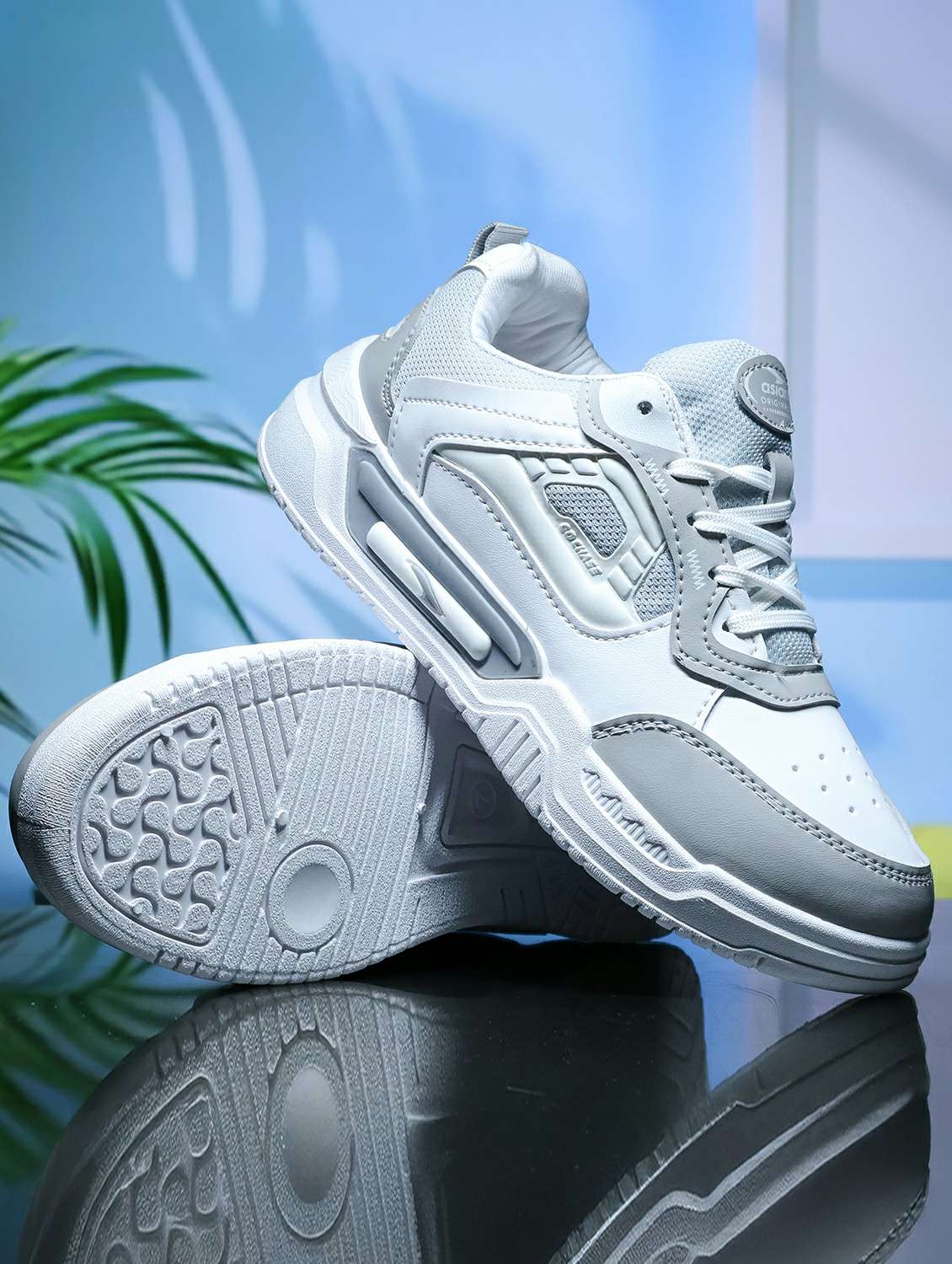 men color block lace up sneaker