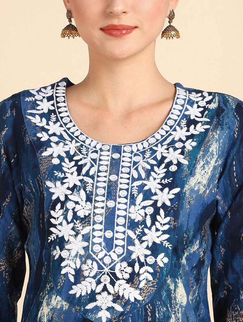 women printed three quarter sleeve straight kurta - 22406892 -  Standard Image - 1