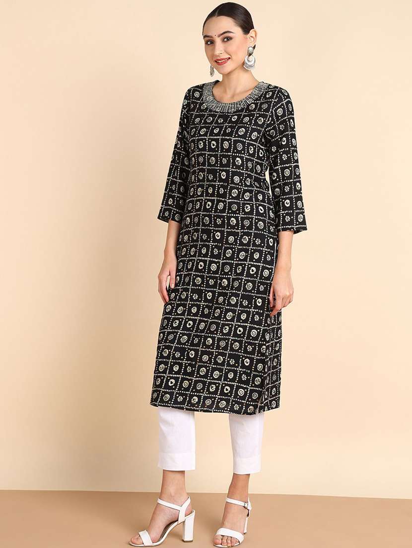 women printed three quarter sleeve straight kurta - 22406900 -  Standard Image - 4