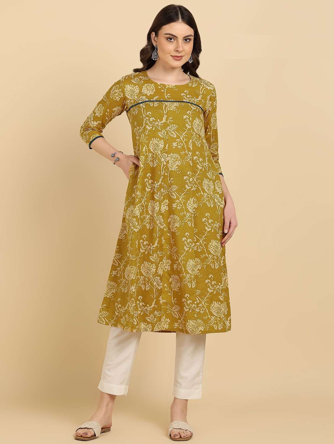 women floral printed three quarter sleeve a-line kurta - 22406949 -  Standard Image - 4