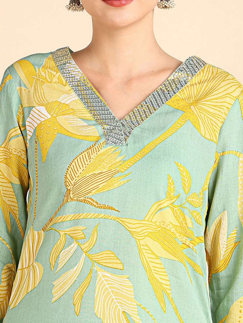 women floral printed three quarter sleeve straight kurta - 22407047 -  Standard Image - 1