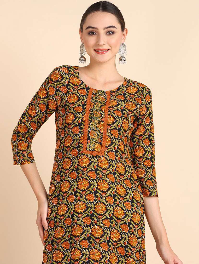 women floral printed three quarter sleeve straight kurta - 22407053 -  Standard Image - 4