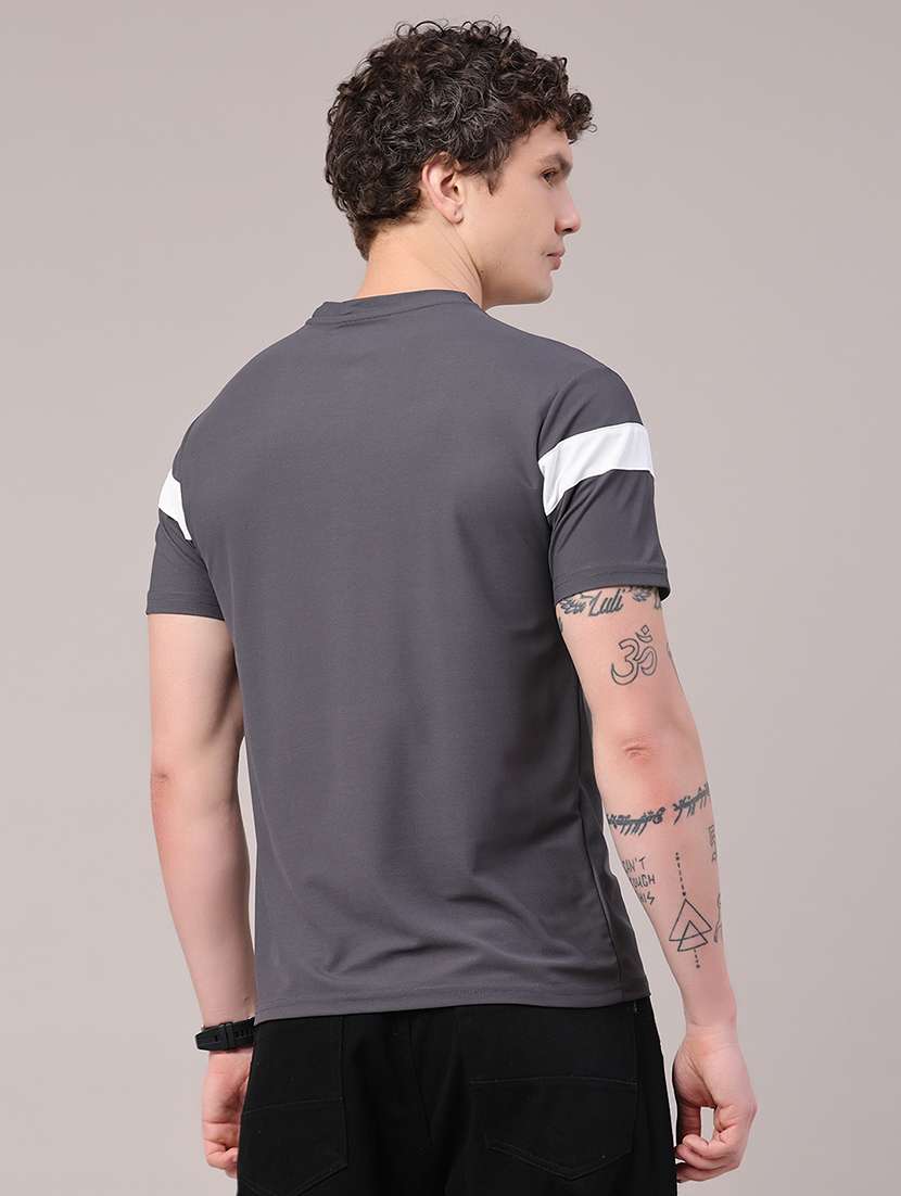 men chest striped round neck t-shirt - 22407832 -  Standard Image - 4
