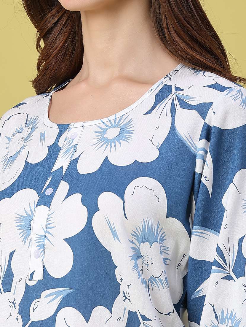 women floral three quarter sleeve straight kurta - 22407971 -  Standard Image - 1