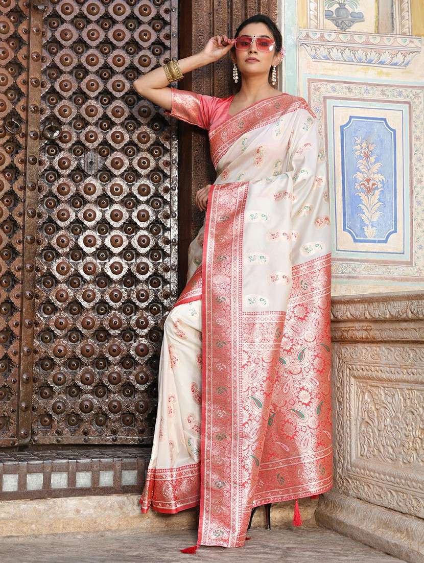 women self design banarasi saree with blouse - 22408170 -  Standard Image - 1