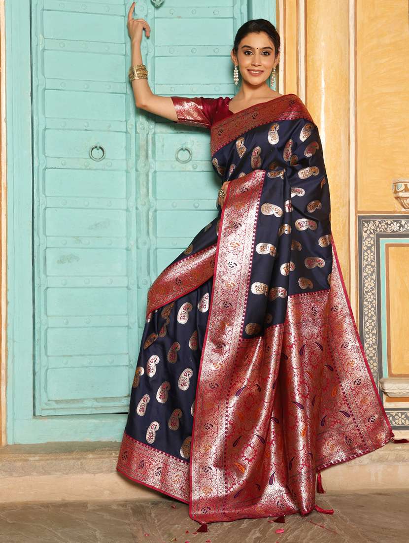 Women Self Design Banarasi Saree With Blouse - 22408171 -  Standard Image - 1