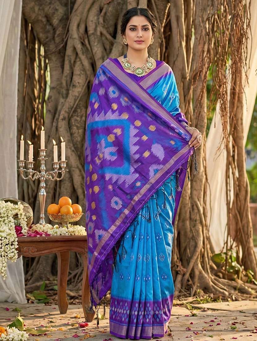 women self design pochampalli saree with blouse - 22408222 -  Standard Image - 1
