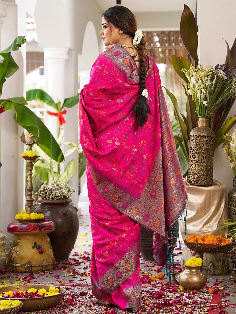 women self design banarasi saree with blouse - 22408236 -  Standard Image - 4