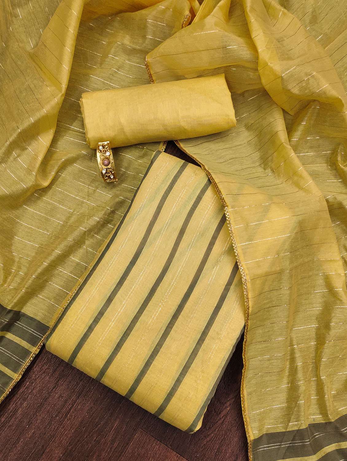 women striped unstitched suit set - 22413707 -  Standard Image - 1