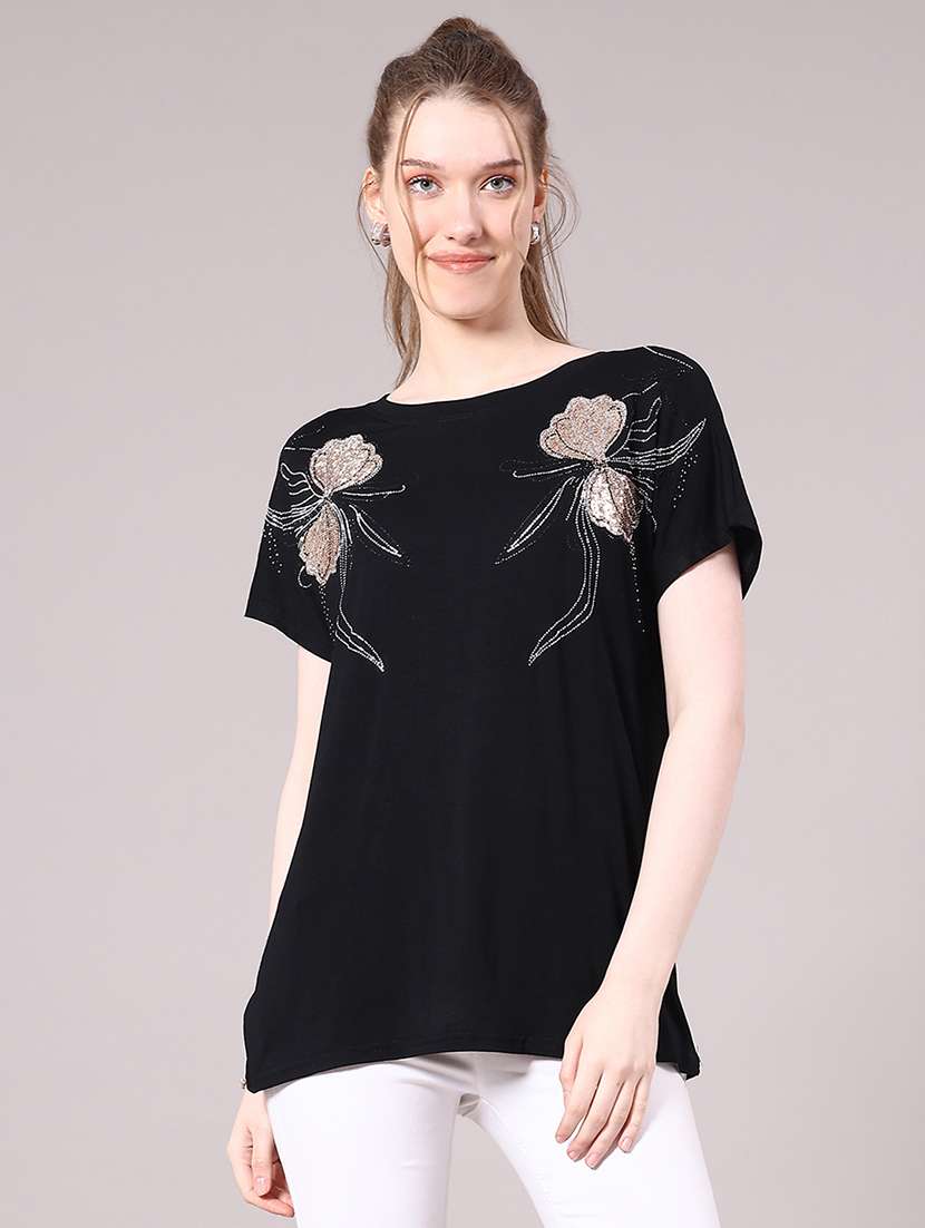 women embellished short sleeve top