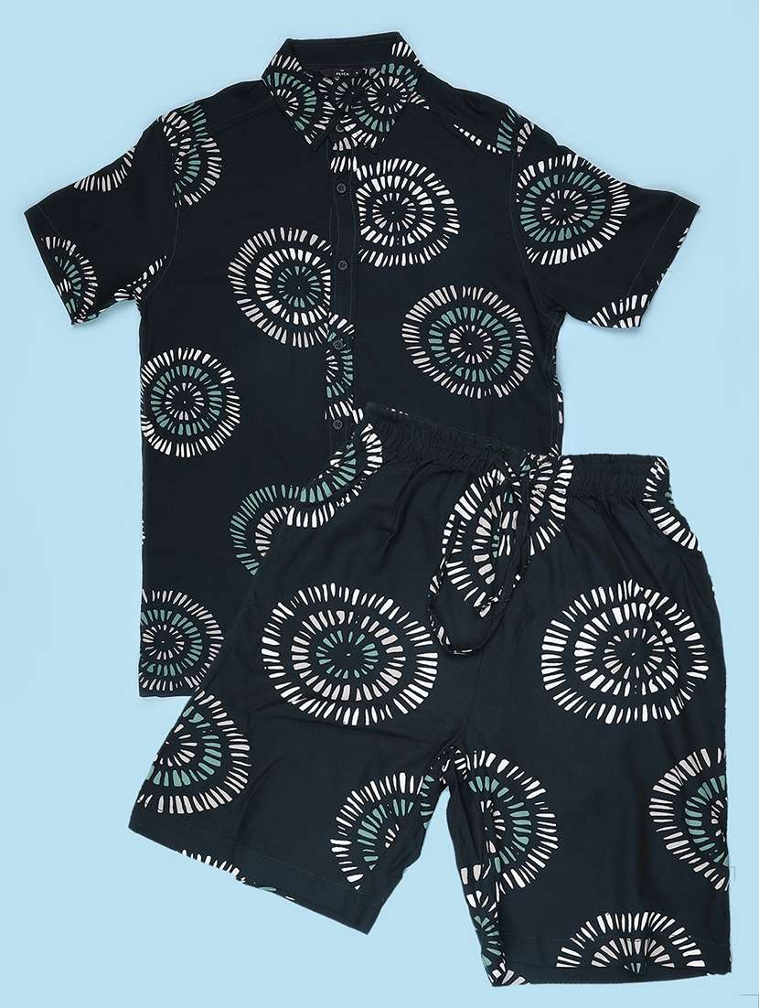 men printed short sleeve shorts & shirt co-ord set - 22417680 -  Standard Image - 4