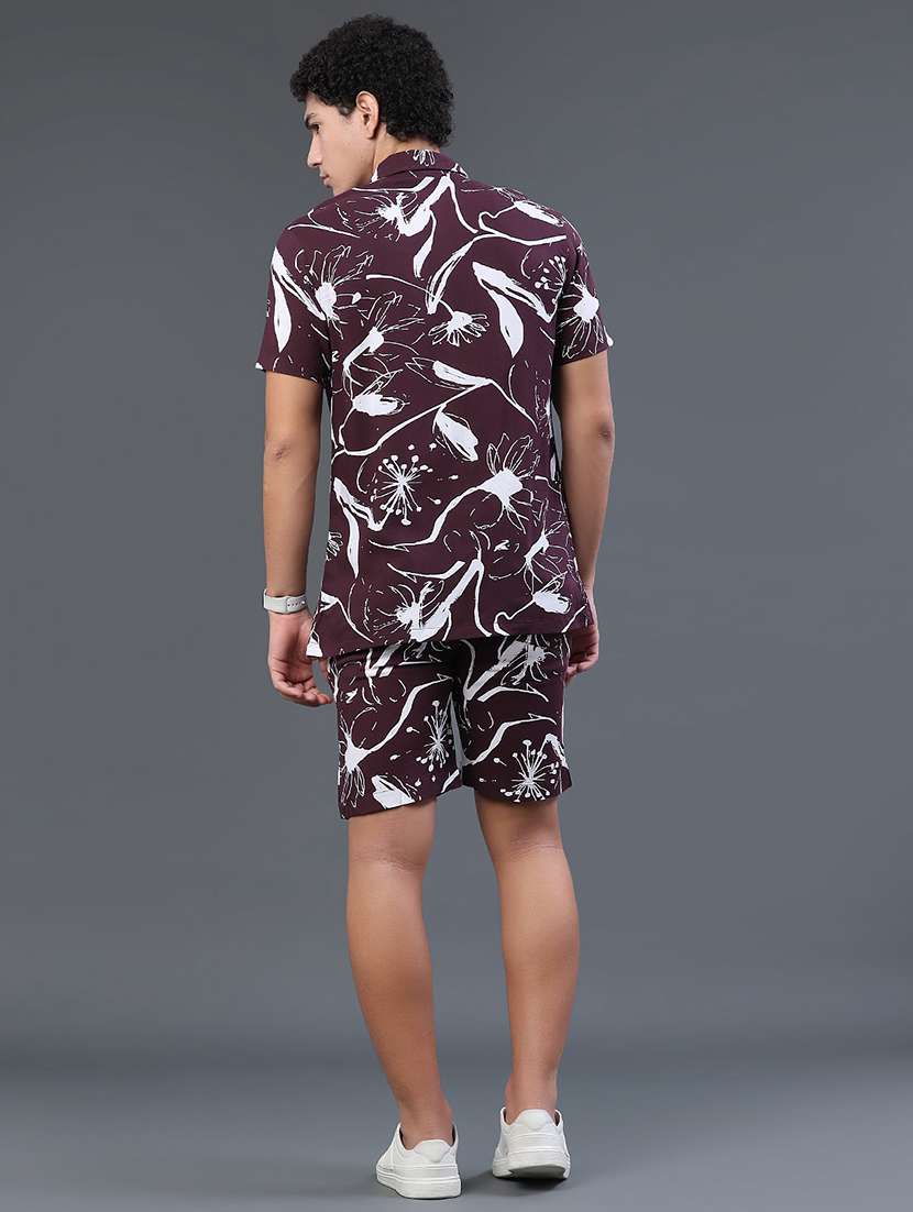 men printed short sleeves shirt and shorts co-ord set - 22417681 -  Standard Image - 4