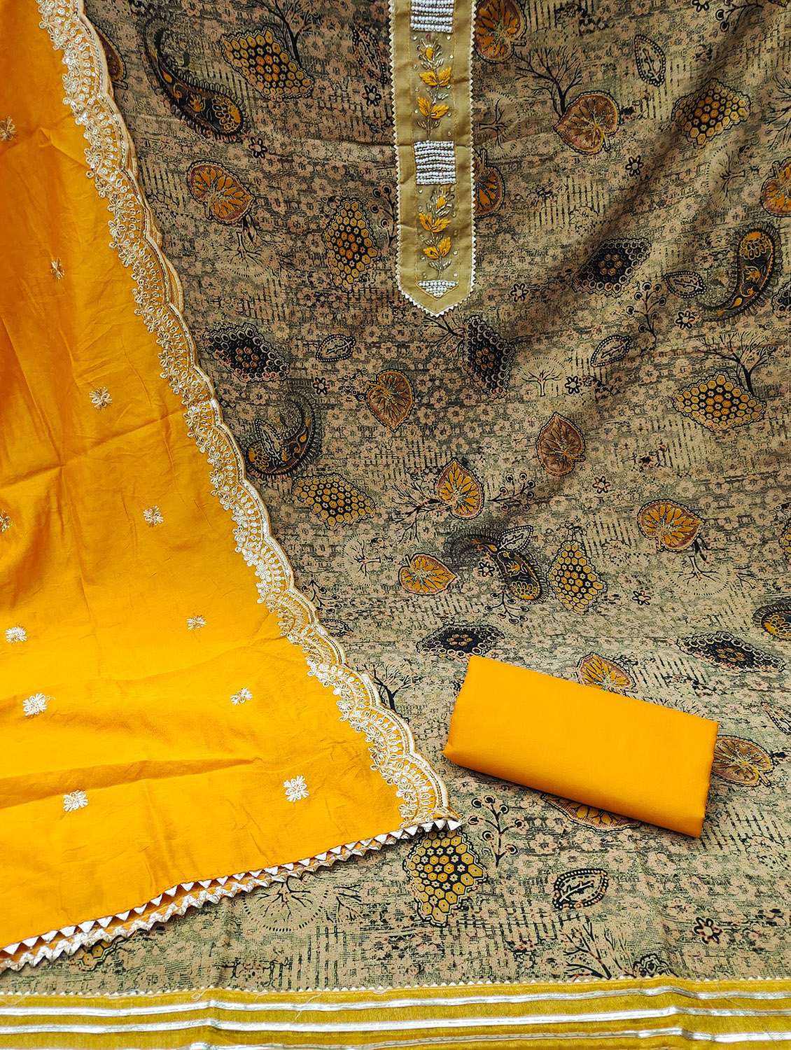 women printed embroidered unstitched suit set - 22419931 -  Standard Image - 1