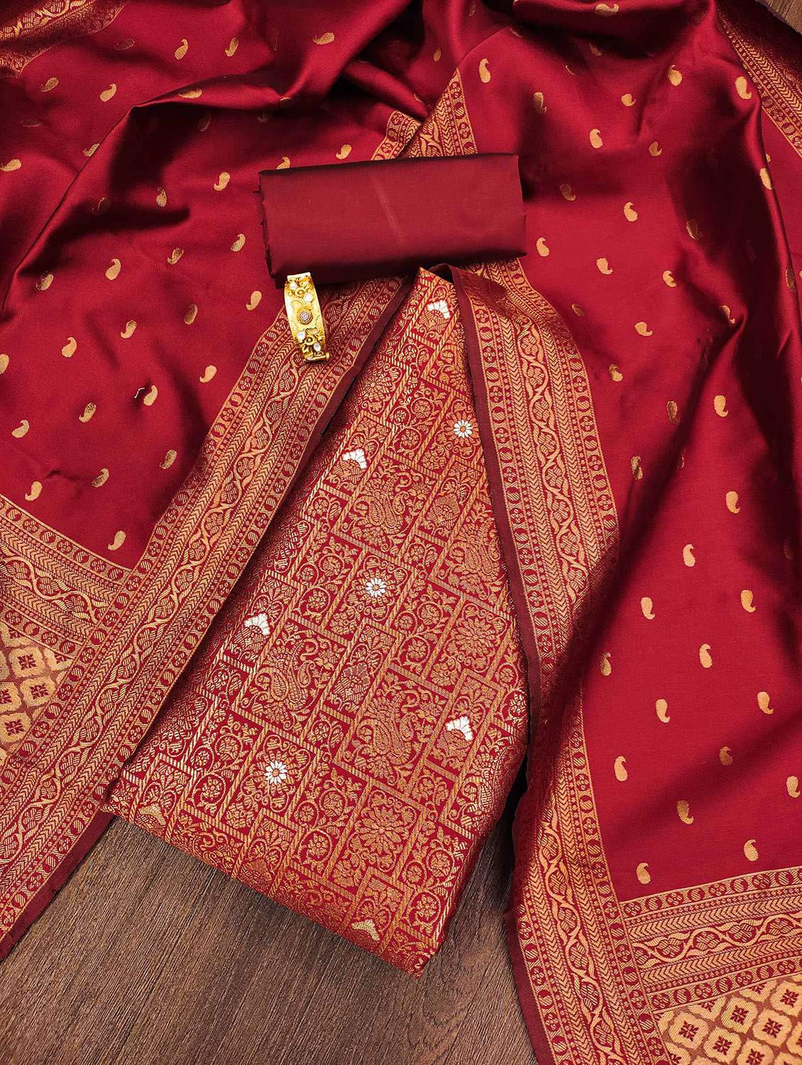 women self design unstitched suit set - 22420898 -  Standard Image - 1