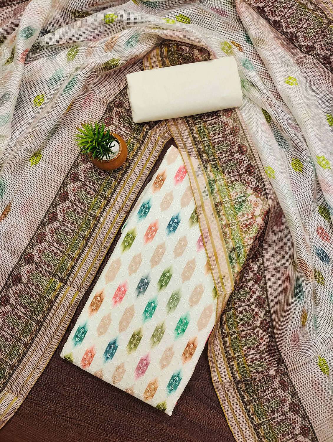 women printed unstitched suit set - 22420978 -  Standard Image - 1