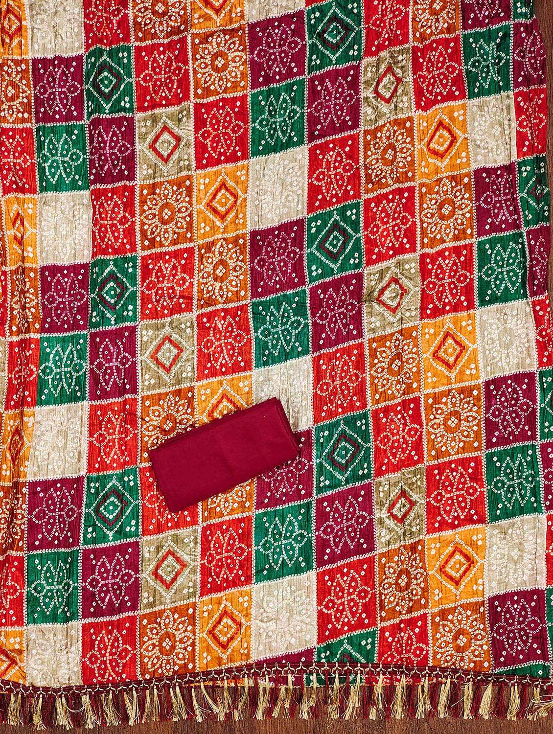 women solid with work unstitched suit set - 22421055 -  Standard Image - 4