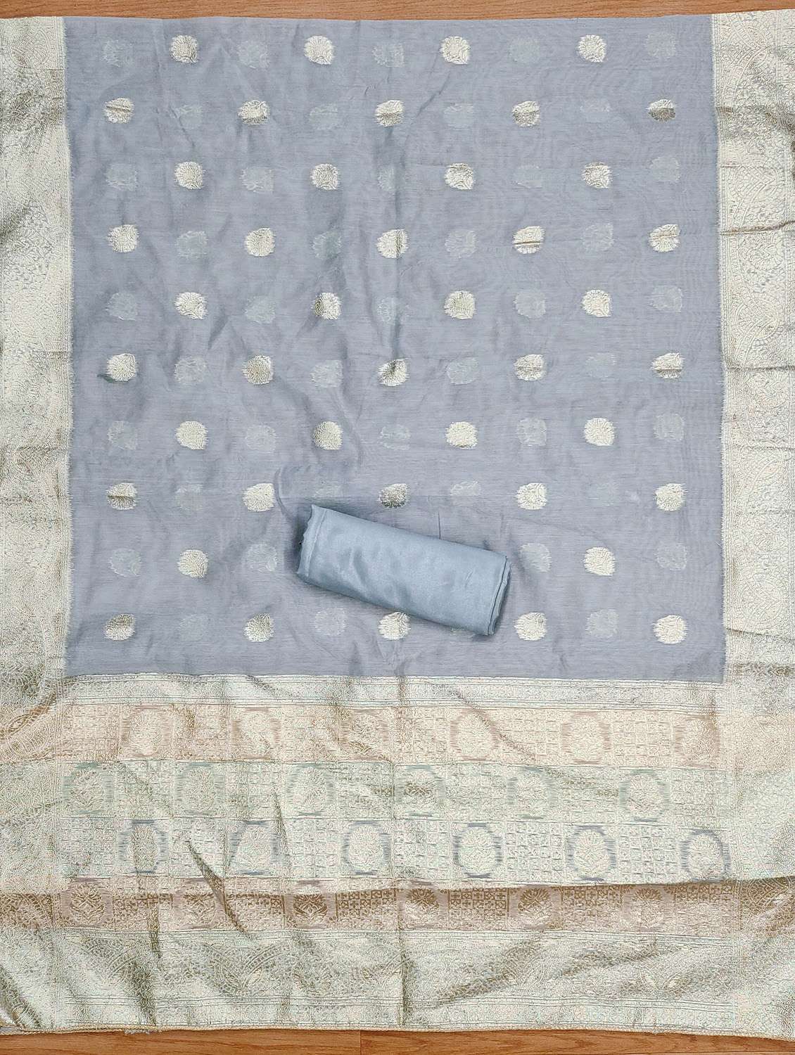 women self design unstitched suit set - 22421130 -  Standard Image - 4