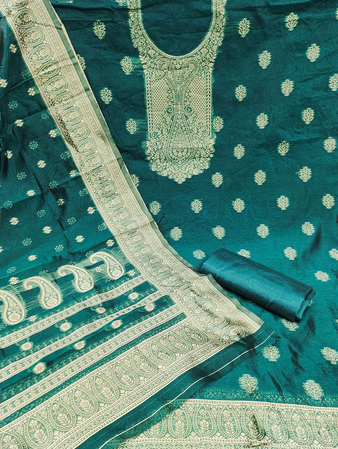 women self design unstitched suit set - 22422366 -  Standard Image - 1
