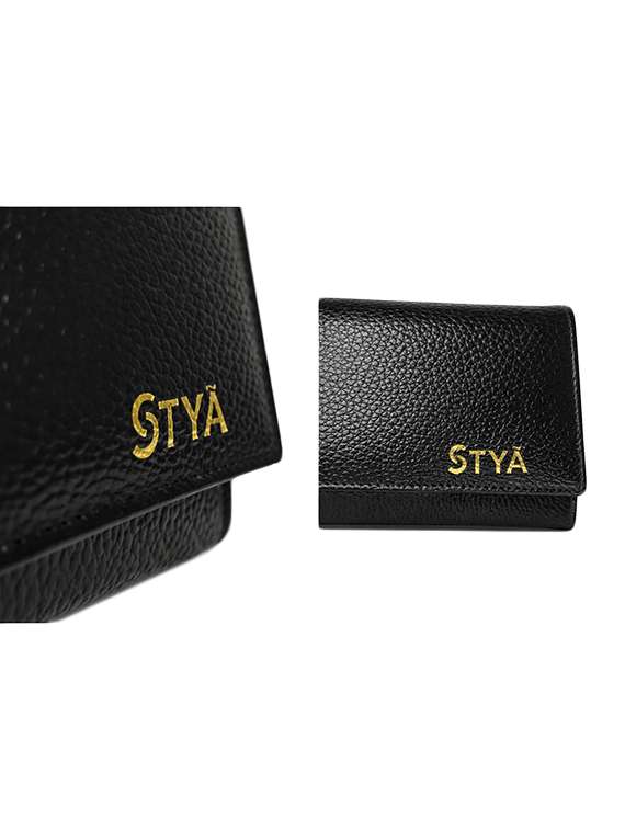 women black leather regular wallet - 22423666 -  Standard Image - 1