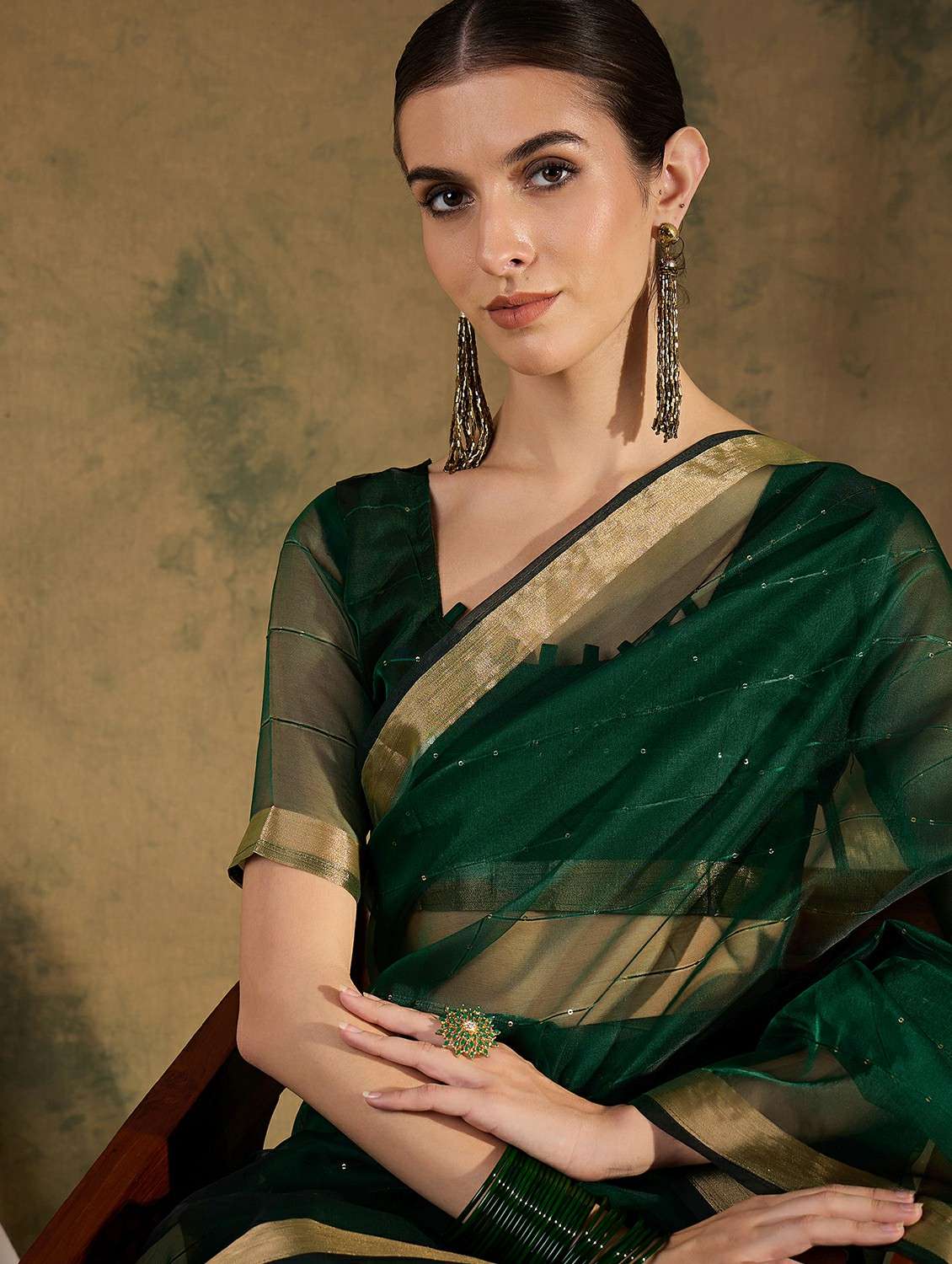 women solid with work bordered saree with blouse - 22424326 -  Standard Image - 1