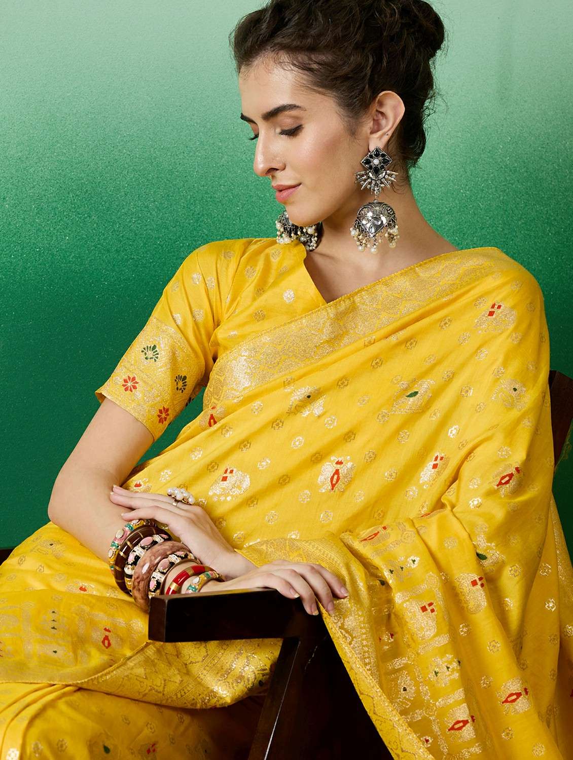 women self design banarasi saree with blouse - 22424344 -  Standard Image - 1