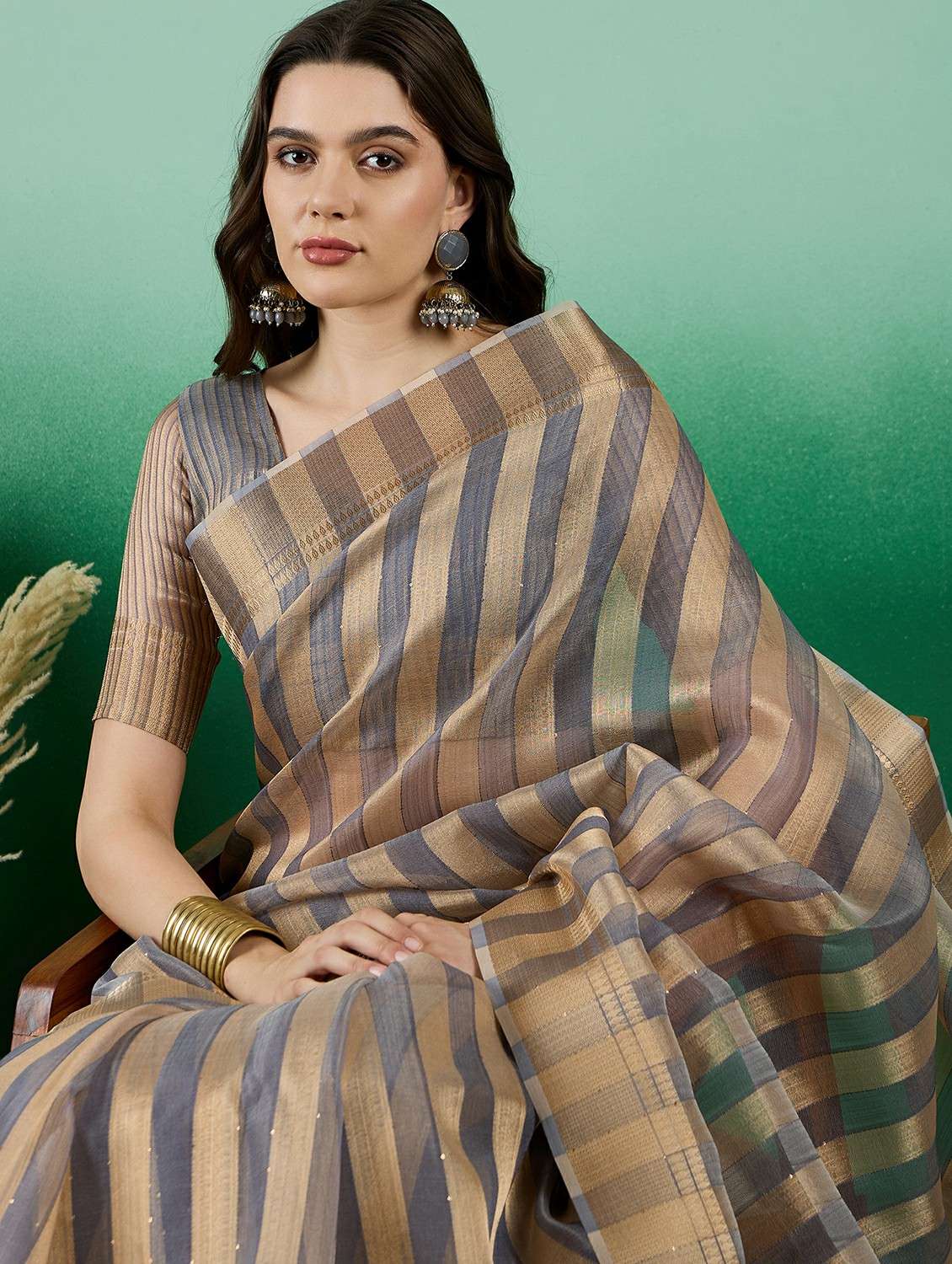 women striped bordered saree with blouse - 22424375 -  Standard Image - 1